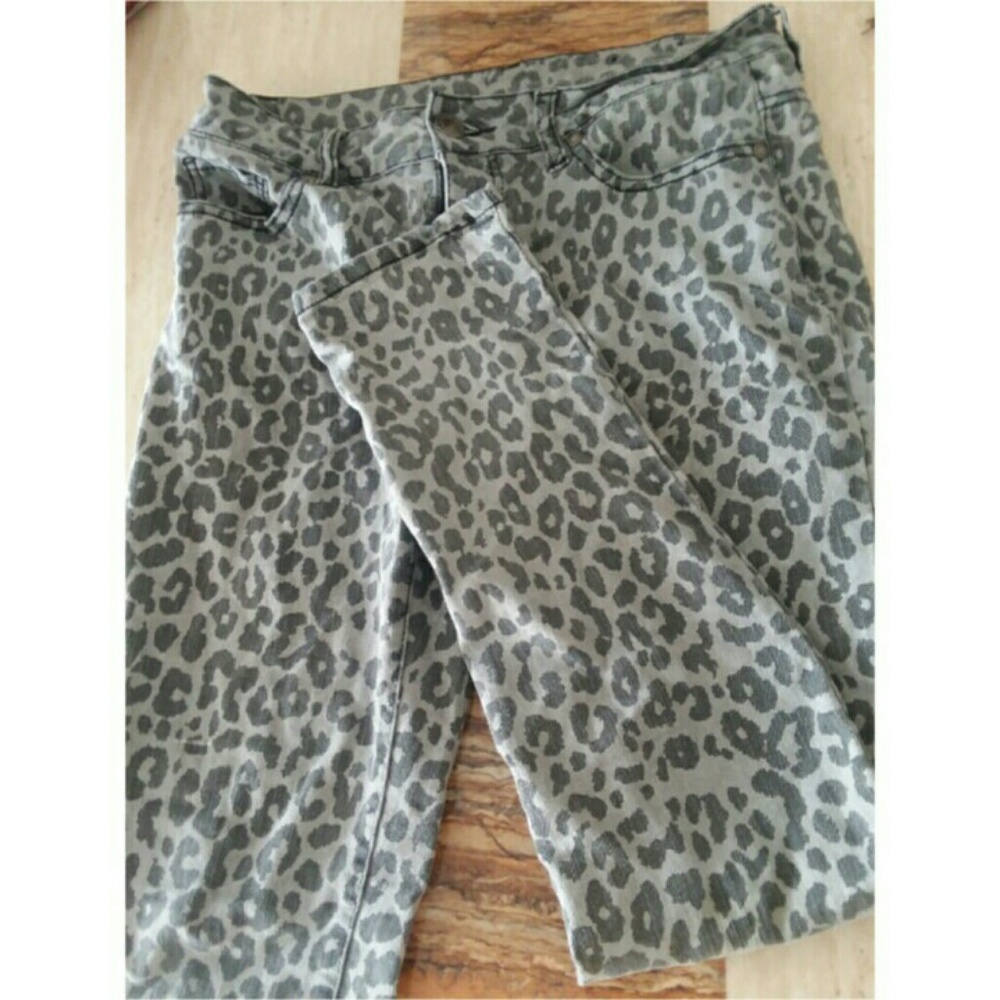 Fadded Glory - Leopard Print Pants